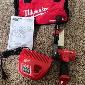 Milwaukee M12 Fuel 3” cut off tool